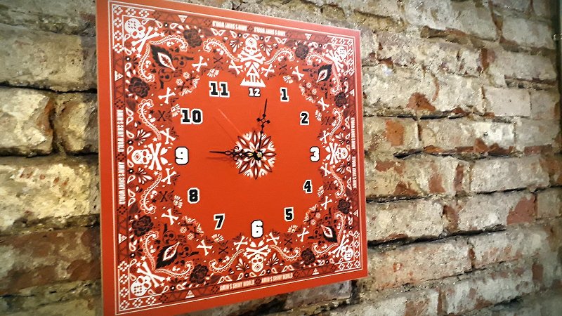 AMIN'S SHINY WORLD handmade original amoeba totem multi-color wall clock - Clocks - Wood Multicolor
