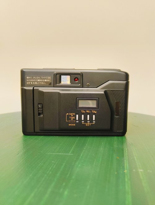 シュプリームフィルムカメラ org.jpg