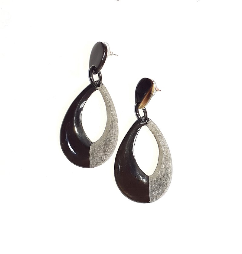 Half Matte Stud Earrings Women Jewelry Gifts Handmade Buffalo Horn Earrings - ต่างหู - วัสดุอื่นๆ หลากหลายสี