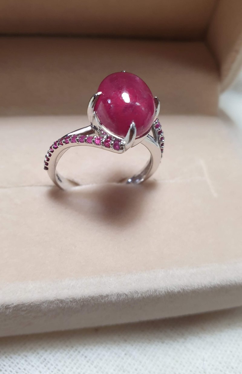 Big Ruby ring  , Silver setting .. So sweet nice lady - 戒指 - 寶石 咖啡色