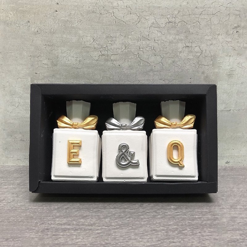 Letter perfume bottle diffuser Stone combination - Fragrances - Other Materials White