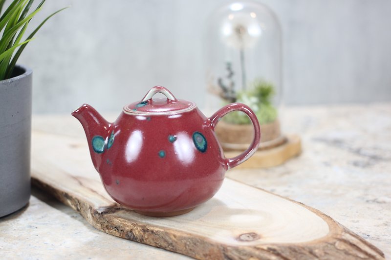 [I Love Mom] 180ml Begonia Red Jun Kiln Honmaru Teapot Works by Ye Minxiang, the famous Yingge artist - Teapots & Teacups - Porcelain 