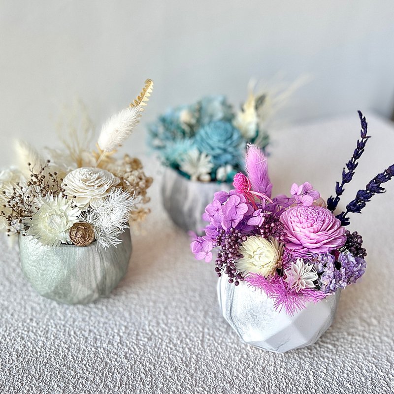 粉色擴香永生小盆栽-桌上芳香小盆栽 擴香花盆栽 永生花盆栽 - 香氛/精油/擴香 - 植物．花 