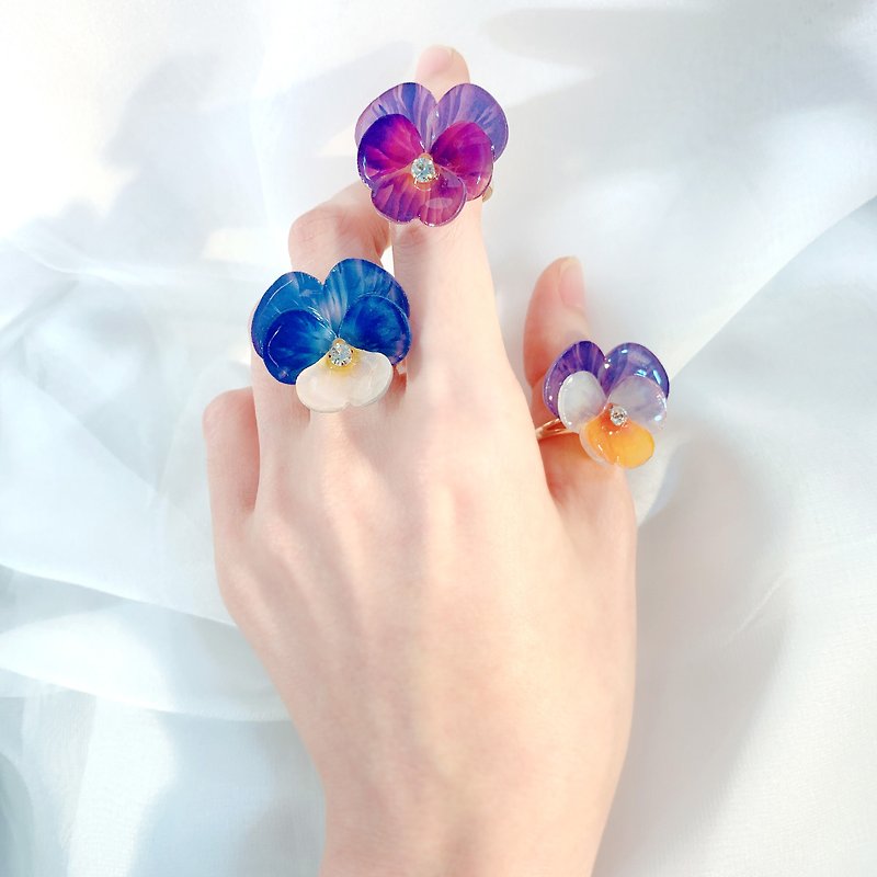 ring  pansy resin brass - General Rings - Thread Multicolor
