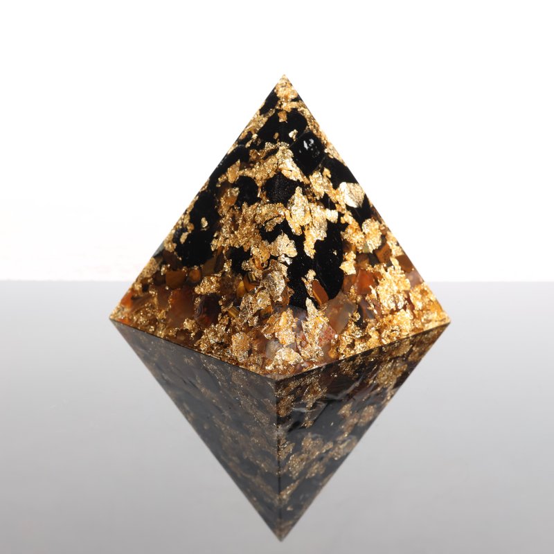 [Customized Gift] Dark Dawn Orgonite Pyramid Orgonite Black Tourmaline Crystal Therapy - ของวางตกแต่ง - หยก สีดำ