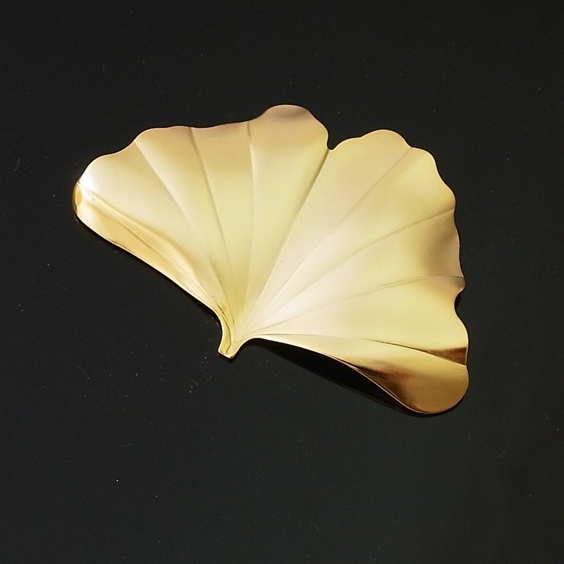 Shinko Ginkgo Leaf Chopstick Holder (Golden Leaf) - Chopsticks - Stainless Steel Gold