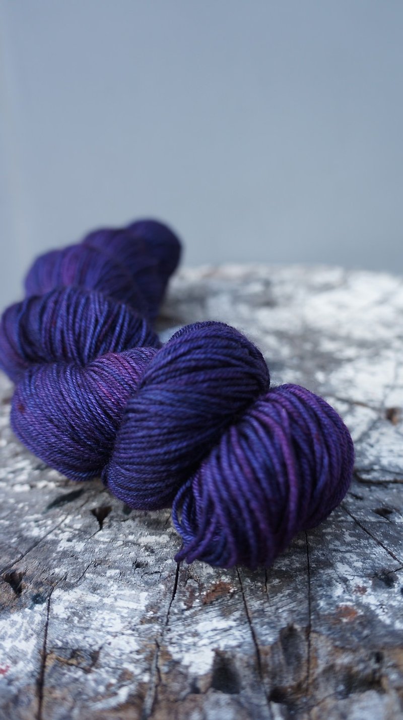 Hand dyed thread. Violets - Knitting, Embroidery, Felted Wool & Sewing - Wool 