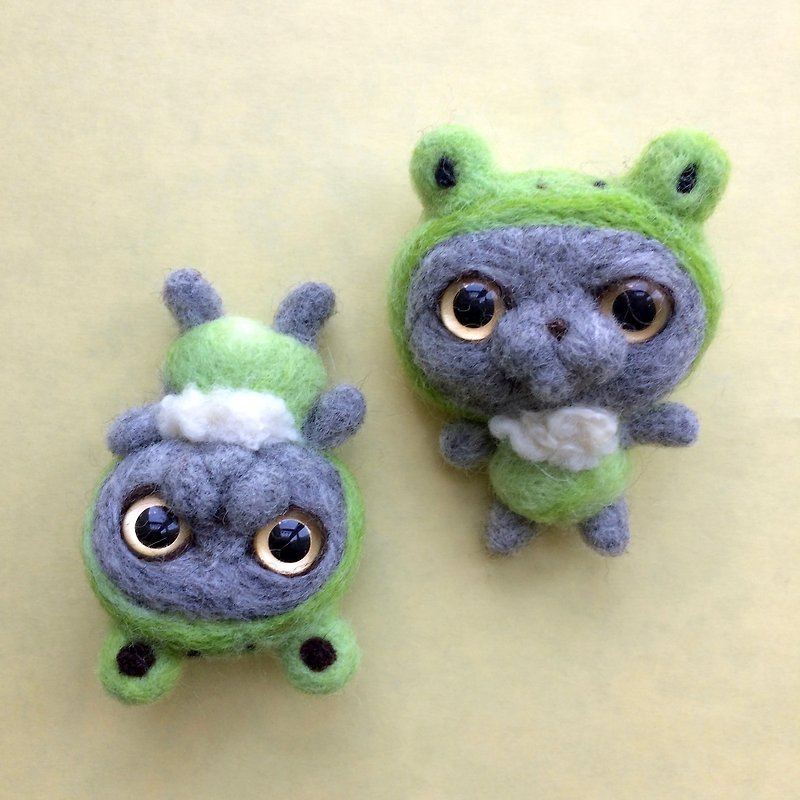 奀仔系列 羊毛猫猫青蛙胸針 - 胸針 - 紙 綠色