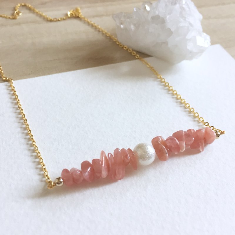 Rhodochrosite Lovely Pink little raw stone Necklace - สร้อยติดคอ - เครื่องเพชรพลอย สึชมพู