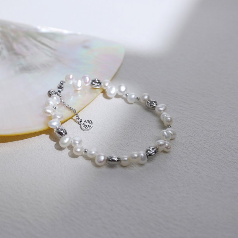 【NEW新品上市】浪沫。錯落珍珠手鍊 - 手鍊/手環 - 不鏽鋼 金色