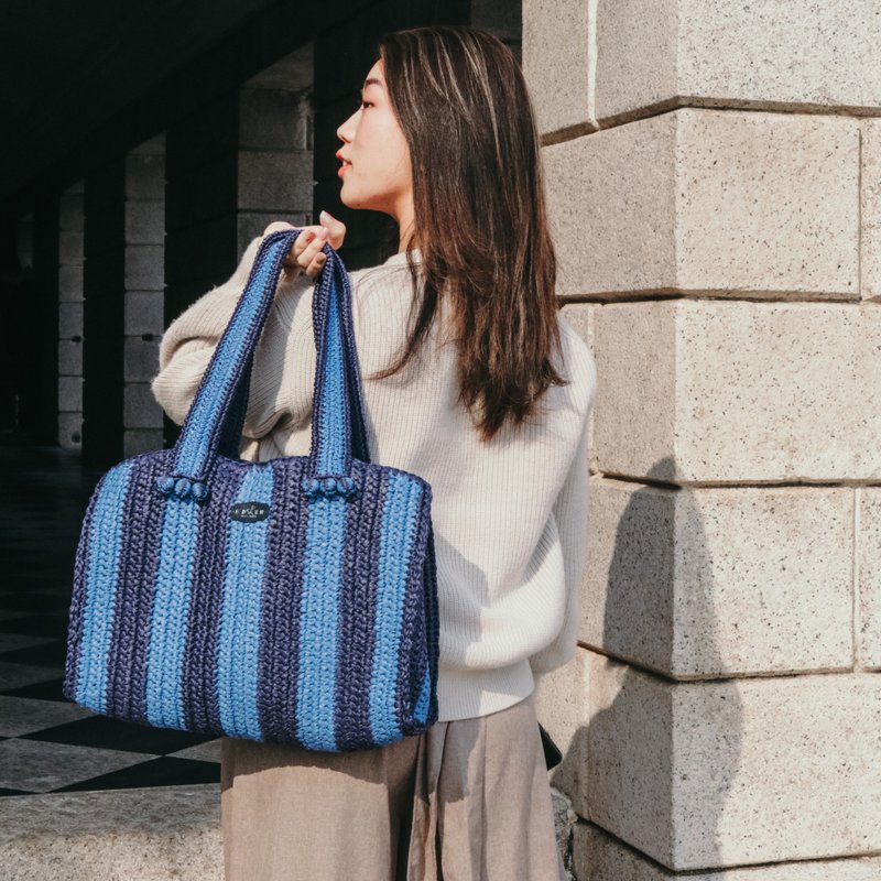 CANDY STRIPE – Large Tote Bag - Messenger Bags & Sling Bags - Other Materials Blue