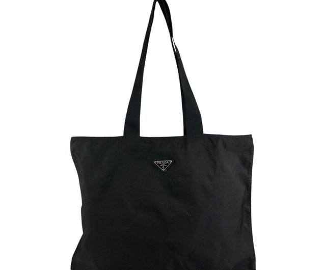 美品【PRADA】ビンテージ ロゴ トートバッグ PRADA プラダ トートバッグ レザー ロゴ型抜き ヴィンテージ A4