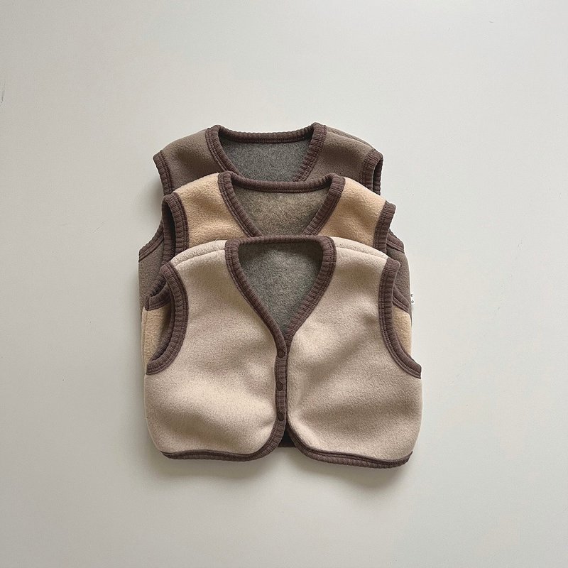 Korean practical warm button vest•Rever Vest• - เสื้อโค้ด - วัสดุอื่นๆ 