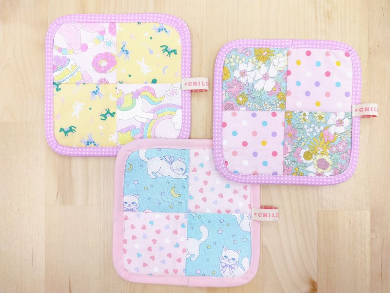 Dessert flower cat patchwork coaster - ที่รองแก้ว - ผ้าฝ้าย/ผ้าลินิน 