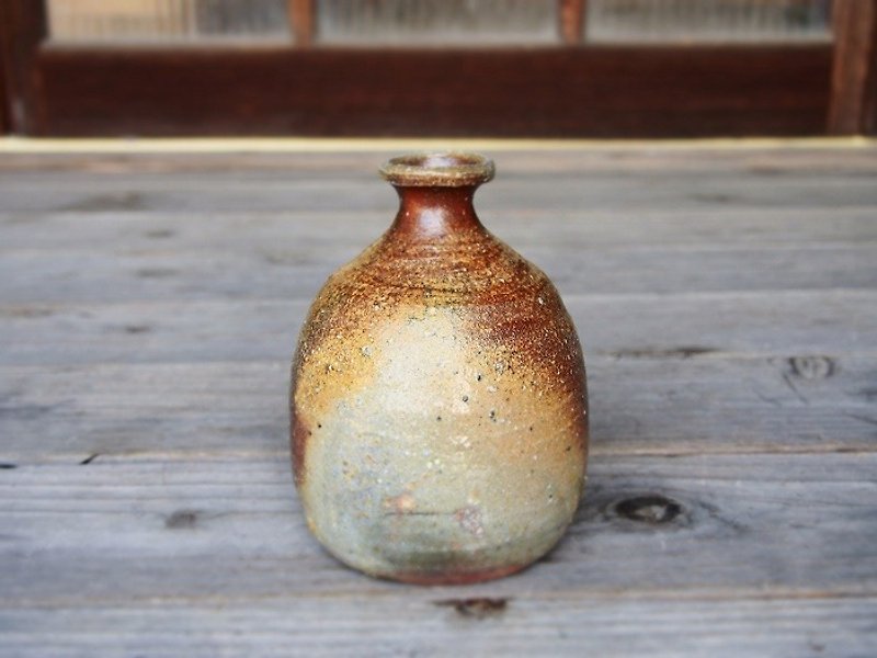 備前 徳利＿t-049 - 花瓶・植木鉢 - 陶器 ブラウン