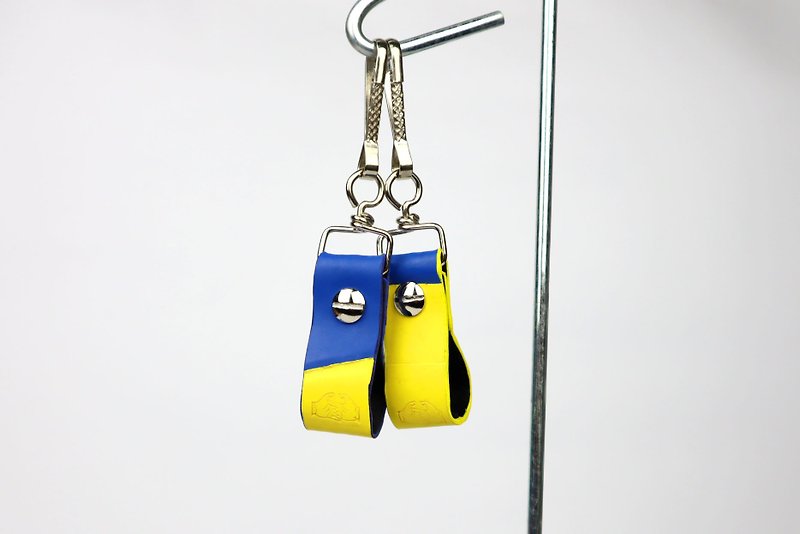 Volleyball x hook key ring / mimaki-yellow, blue and white / random delivery