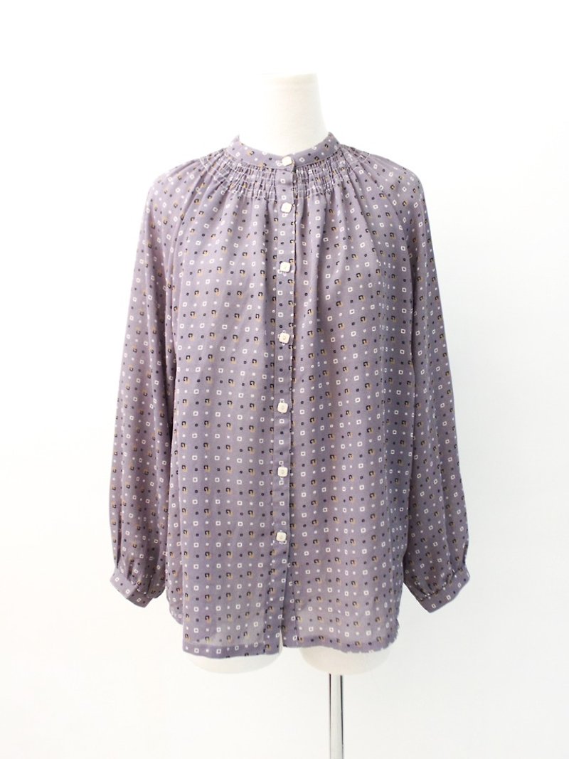Vintage Japanese Dark Grey Purple Geometric Vintage Shirt Vintage Blouse Japanese - เสื้อเชิ้ตผู้หญิง - เส้นใยสังเคราะห์ สีม่วง