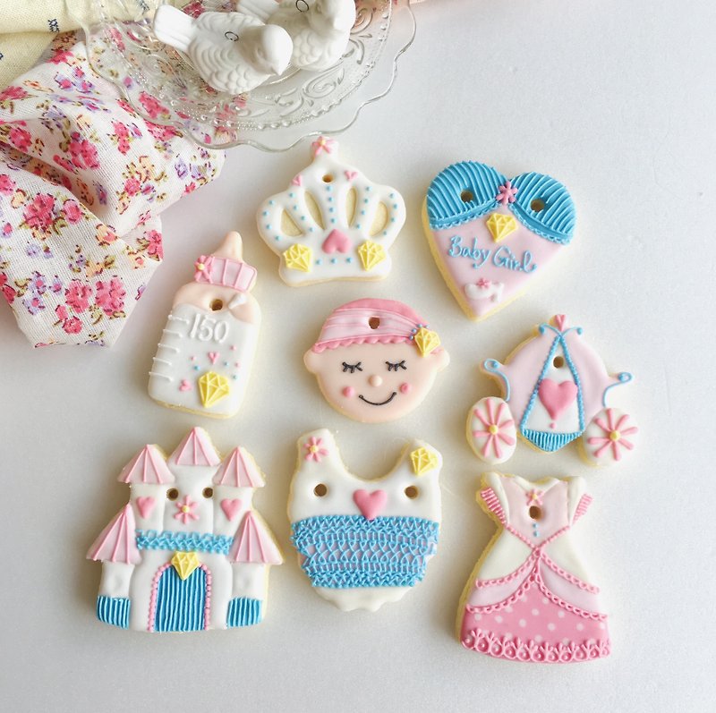 Collection of salivating icing biscuits • Cinderella Girl Baby Cinderella Hand-painted Creative Design Gift Box Set of 8 Pieces**Please contact us for the schedule before ordering** - Handmade Cookies - Fresh Ingredients 