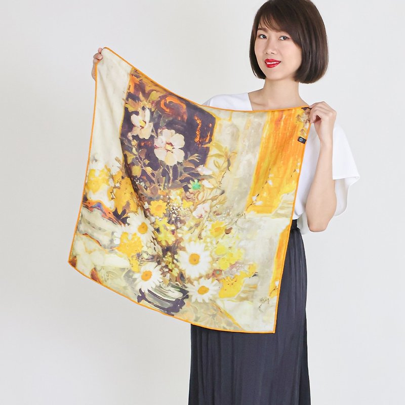 Sun Daisy | Silk Wool Square Scarf - ผ้าพันคอ - ขนแกะ สีเหลือง