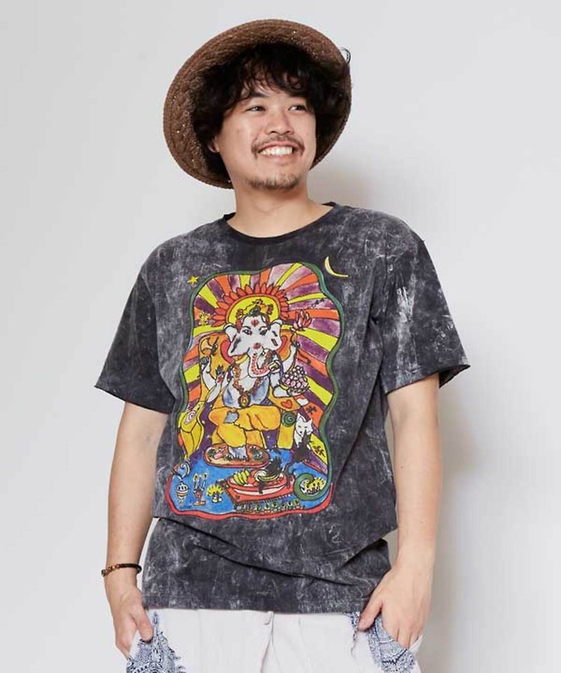 [Popular pre-order] Thai rubbing feeling Ganesha dream catcher hamsa printed cotton T-shirt 3 colors TXX-4618 - Men's T-Shirts & Tops - Cotton & Hemp 