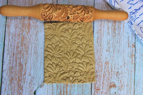 Engraved rolling pin, embossed rolling pin, with flower - Shop Engraved  Rolling Pins Cuisine - Pinkoi