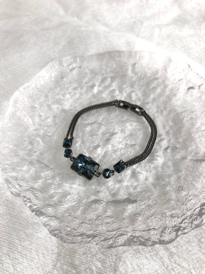 【 日本直送　名牌中古包 】GIVENCHY ジバンシィ エメラルド ブレスレット ブラック vintage ヴィンテージ オールド zee4kb - 手鍊/手環 - 其他材質 黑色