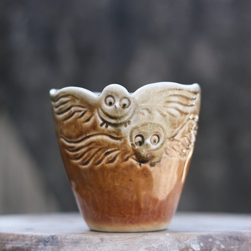Two flying lovers owl firewood beaker - แก้ว - ดินเผา สีนำ้ตาล
