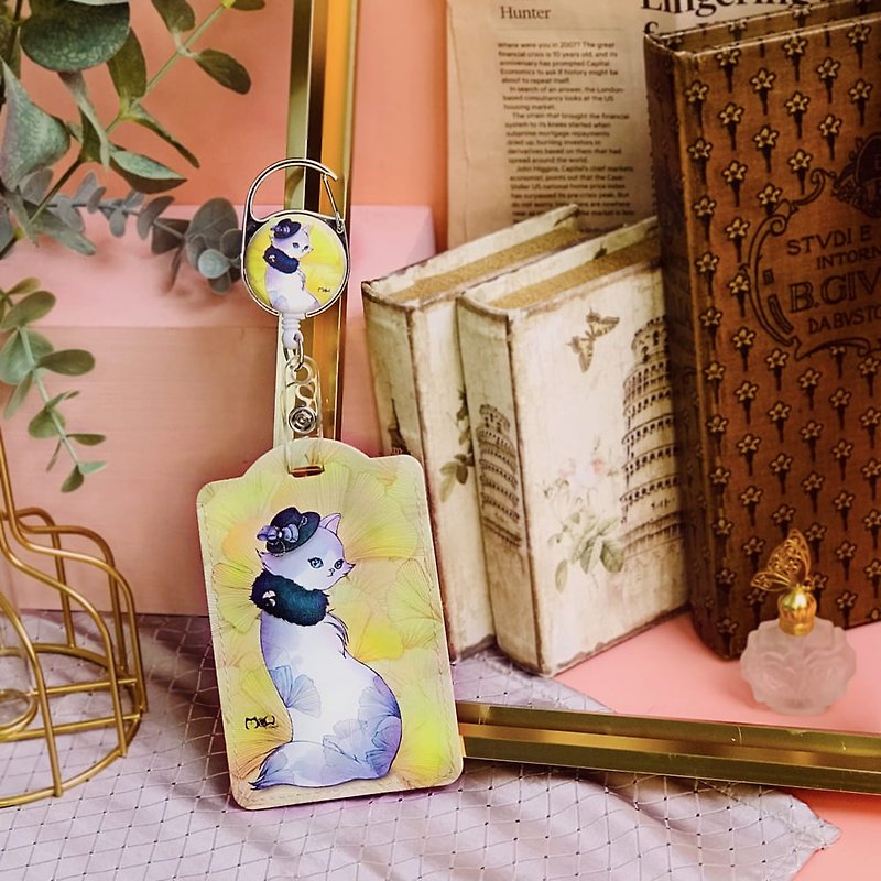 Retractable Card Holder | Identification Card Holder | Leisure Card Holder-Ginkgo Beauty Cat - ที่ใส่บัตรคล้องคอ - หนังเทียม สีเหลือง