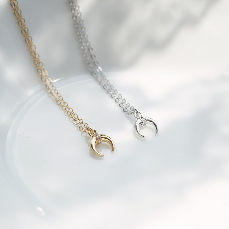 Mini Horn Necklace - 14K Gold Filled - 925 Sterling Silver - Mini Crescent Moon  - Necklaces - Other Metals Gold