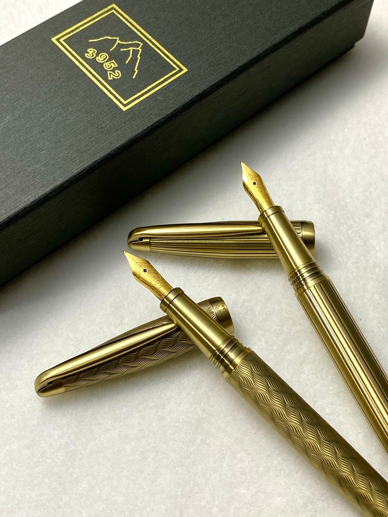3952老山羊-綺羅星 復古風古黃銅系列雕刻 鍍金鋼尖鋼筆 - 鋼筆 - 其他材質 
