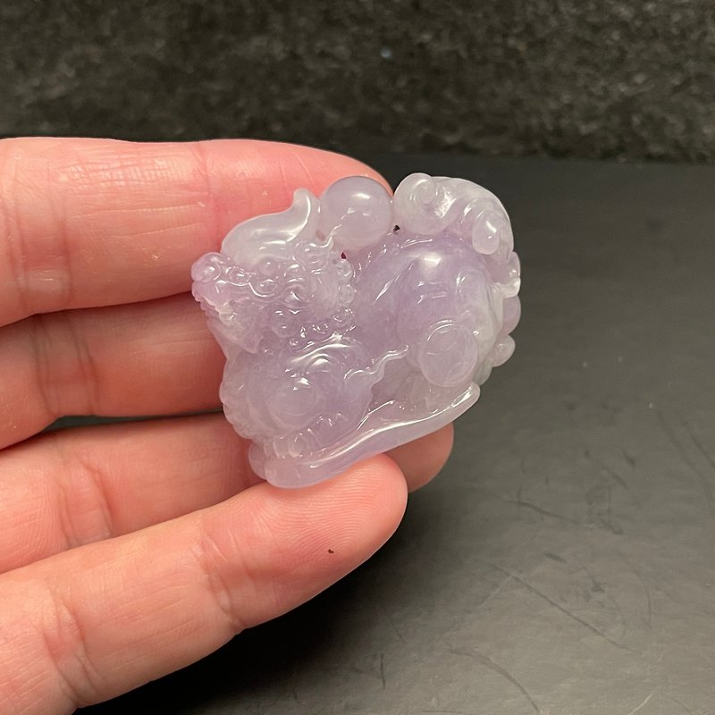 Jade jadeite and violet brave. Excellent craftsmanship. Rich color. Good for planting water. It attracts wealth and avoids evil. - Other - Jade 