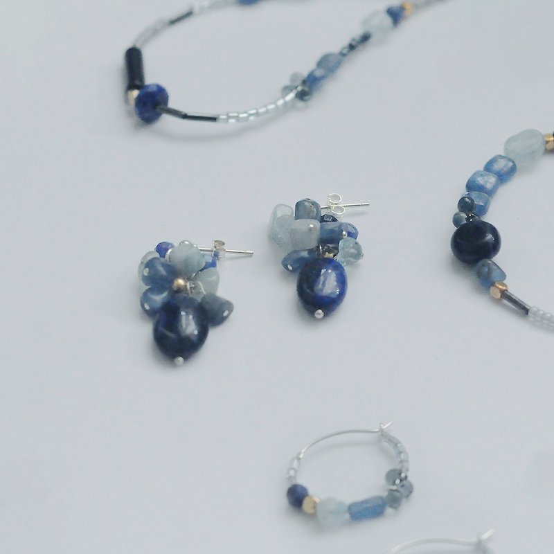 The color of the world Indigo Blue sapphire aquamarine sapphire natural stone matching pure earrings 01 - ต่างหู - คริสตัล สีน้ำเงิน