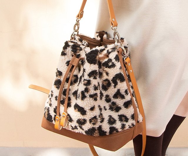 Women's leopard print bucket bag, one shoulder crossbody bag