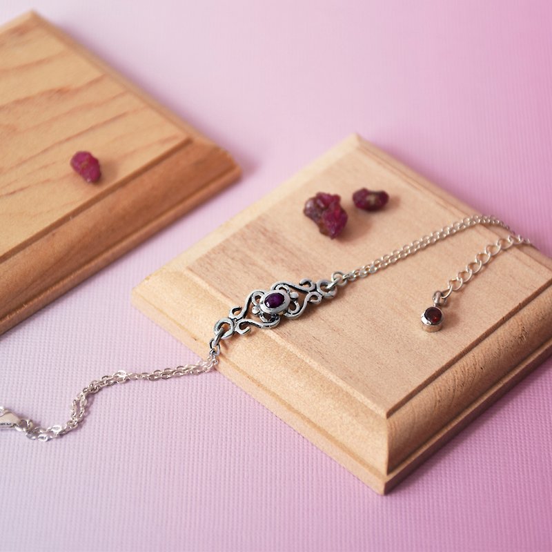 Handmade India Ruby with 925 silver bracelet // Birthstone for July - Bracelets - Gemstone Red