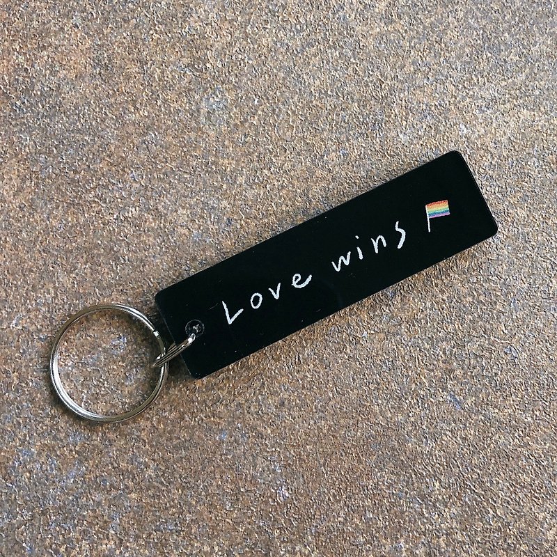 Acrylic key ring rainbow equal rights -Love wins - ที่ห้อยกุญแจ - อะคริลิค สีดำ