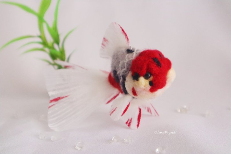 たゆたう金魚モビールS-東錦- - 擺飾/家飾品 - 陶 紅色