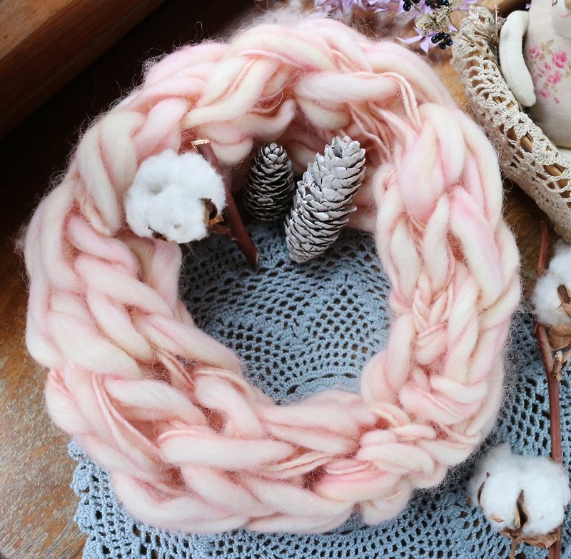 Handmade - Dream pink - wool neck circumference - ผ้าพันคอถัก - ขนแกะ สึชมพู
