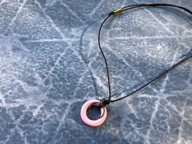 双方向円形幾何ネックレス∞ - ネックレス - 木製 ピンク