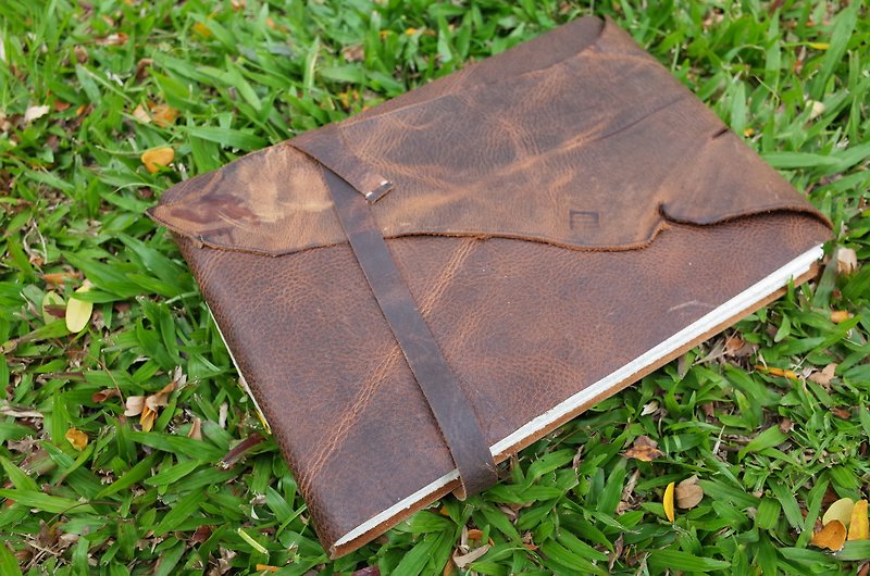 [Collector's Edition] Thread-bound leather handmade book. Watercolor book. Drawing book. N058 - สมุดบันทึก/สมุดปฏิทิน - หนังแท้ สีนำ้ตาล