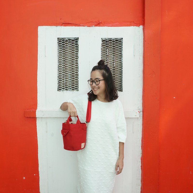Mini Drawstring Bag red color - 束口袋/束口背包/水桶包 - 其他材質 紅色