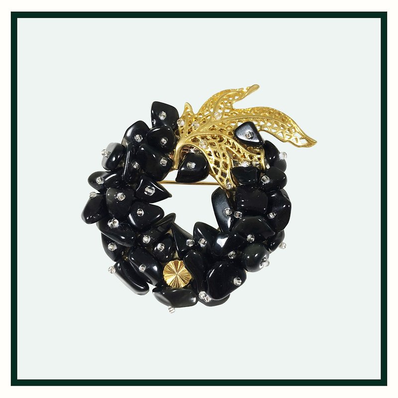 Exquisite - Japanese Style Brooch【Artistic Leaf 】【New Year Gift】New Year Brooch - Brooches - Gemstone Black