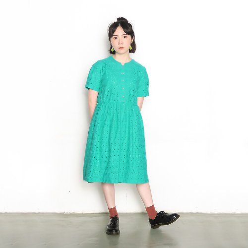 EWF Vintage 古著館 湖水綠鏤空古著日本洋裝