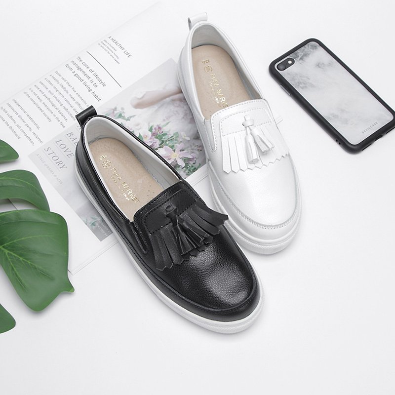 Simple leather tassel loafers 8046L - รองเท้าบัลเลต์ - หนังแท้ สีดำ