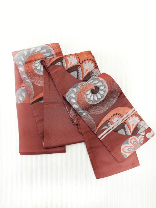 アンティーク帯 人気の襦袢柄？からの復刻 ラベル柄 アールデコ モダン