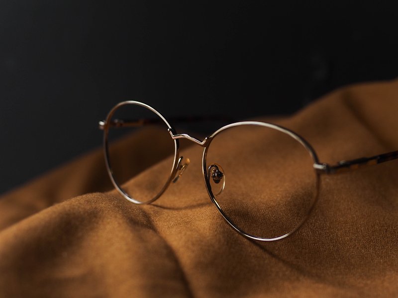 簡約皇冠鼻橋圓型框彈簧鏡腳眼鏡 金框古董復古眼鏡Japan/glasses - 眼鏡/眼鏡框 - 貴金屬 金色