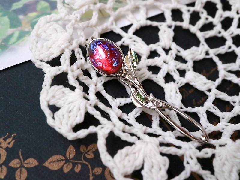 Rose Nebula Silver Space Galaxy Rose Rose Flower Elegant Delicate Elegance Adult Art Nouveau Dragon's Breath Style Schiller Play Color Small Small Small Small Small - Brooches - Glass Red