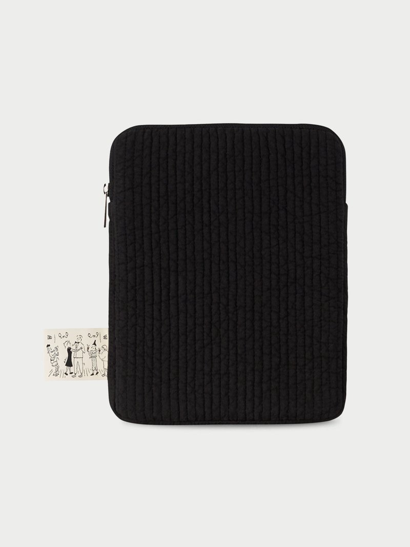 Quilted IPad Pouch (Natural Black) - 電腦包/筆電包 - 棉．麻 黑色