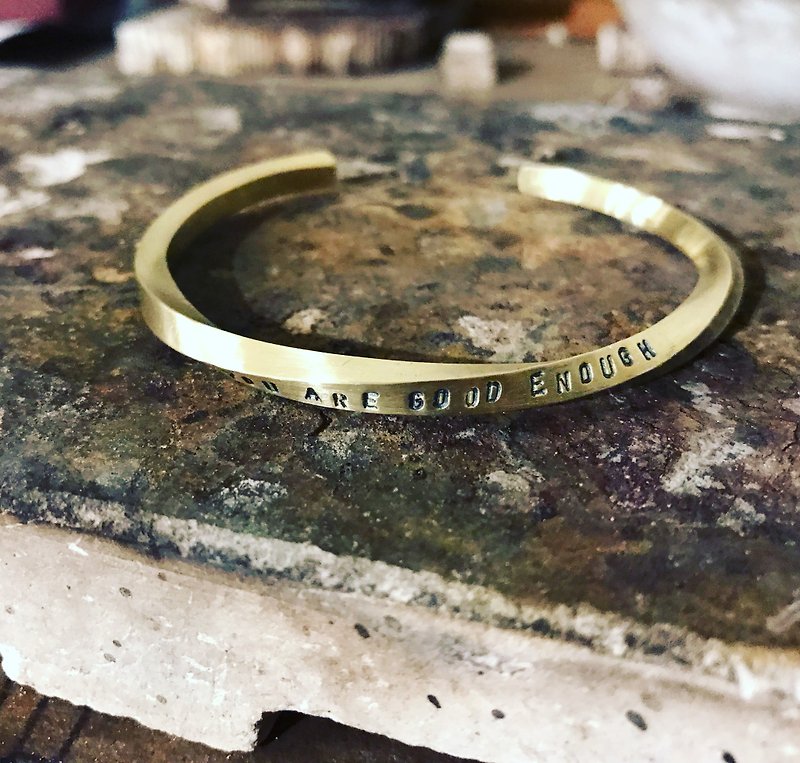 Twist Knocking Bronze Bracelet - Bracelets - Copper & Brass Gold