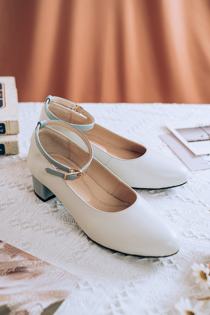 【Partisi】Two Wears Contrasting Colors and Mary Jane Shoes_Mist White | Handmade | MIT - รองเท้าส้นสูง - หนังแท้ 