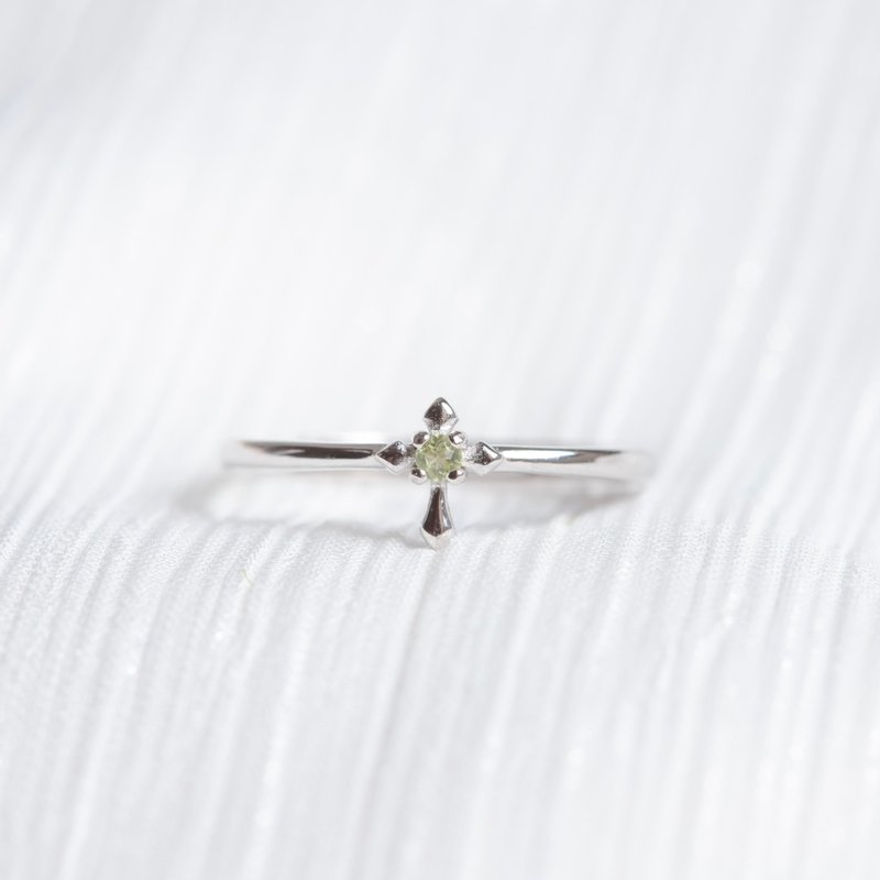 Stone 925 Sterling Silver Cross Ring - แหวนทั่วไป - คริสตัล สีเงิน